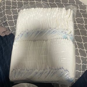 Selling one pack size 2. It no longer fit my baby.